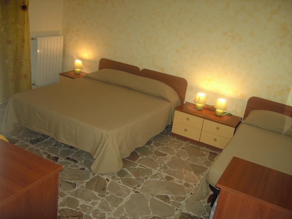 Etna Inn Motta SantʼAnastasia Rom bilde